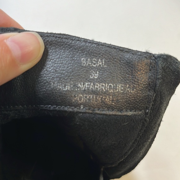 VGUC Basal women’s zip up high heel booties - Picture 14 of 15